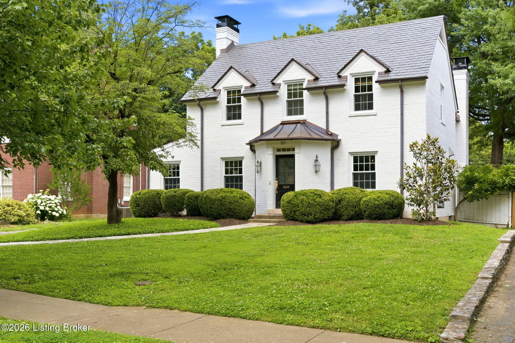 559 Sunnyside Dr
