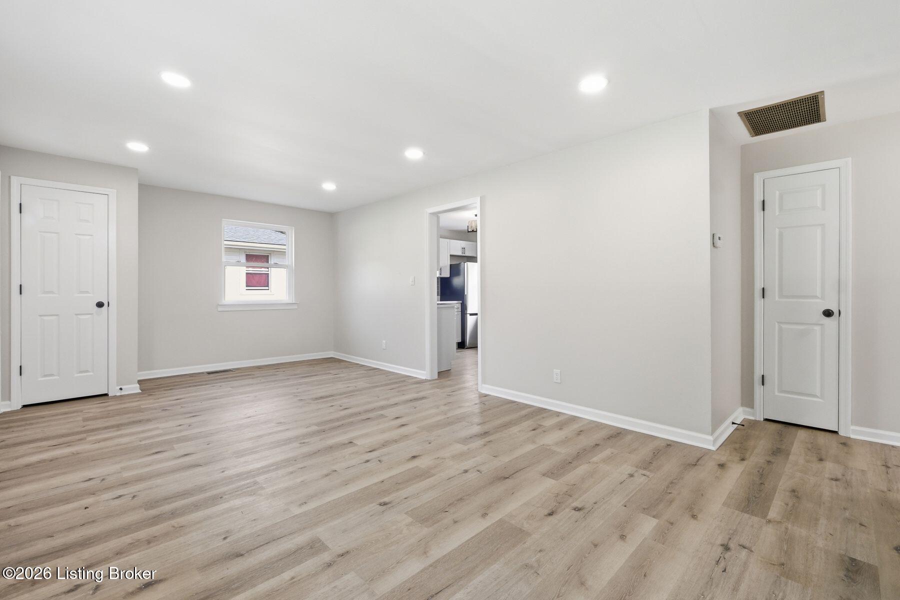 2209 Peaslee Rd