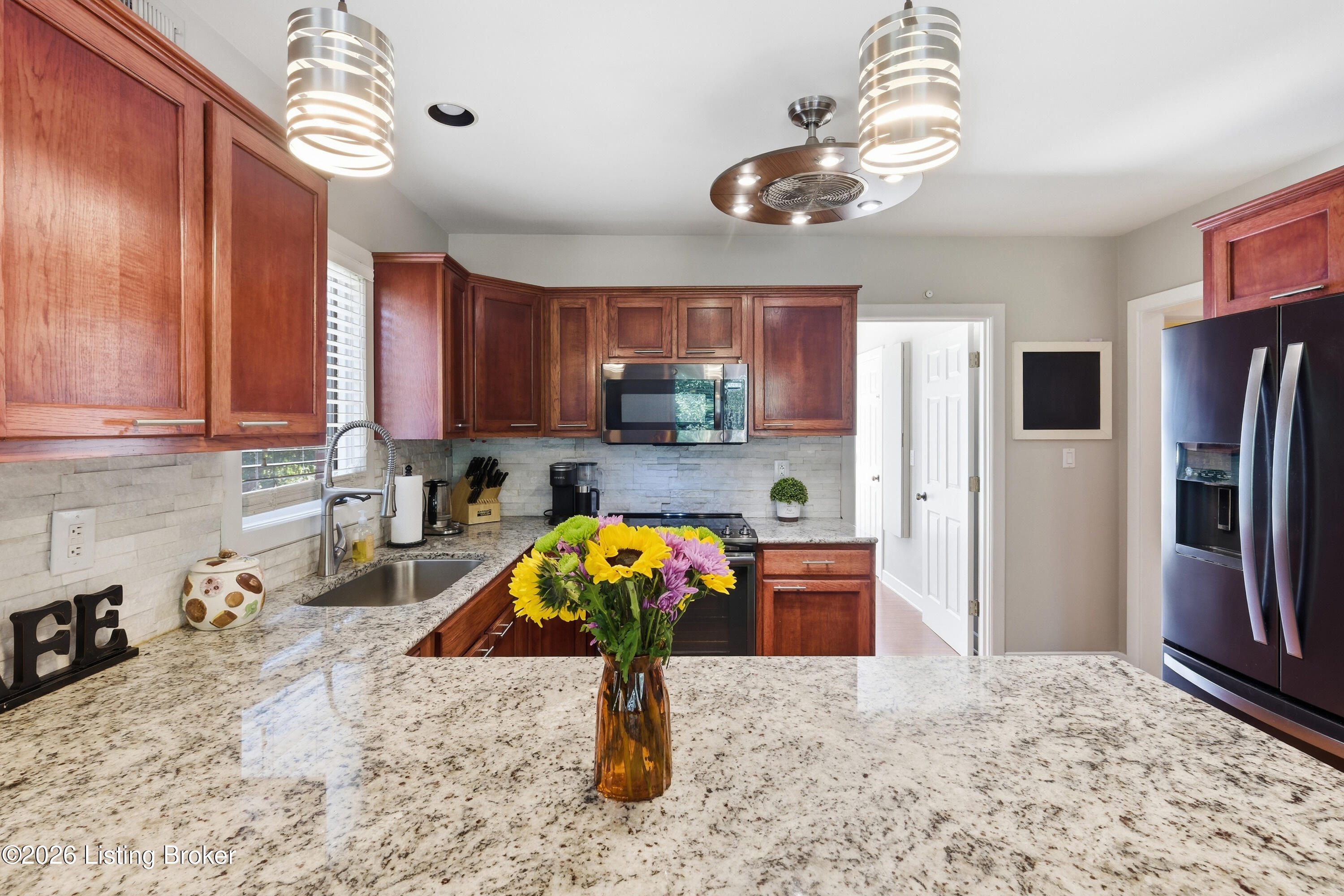 10500 Dove Tree Ct