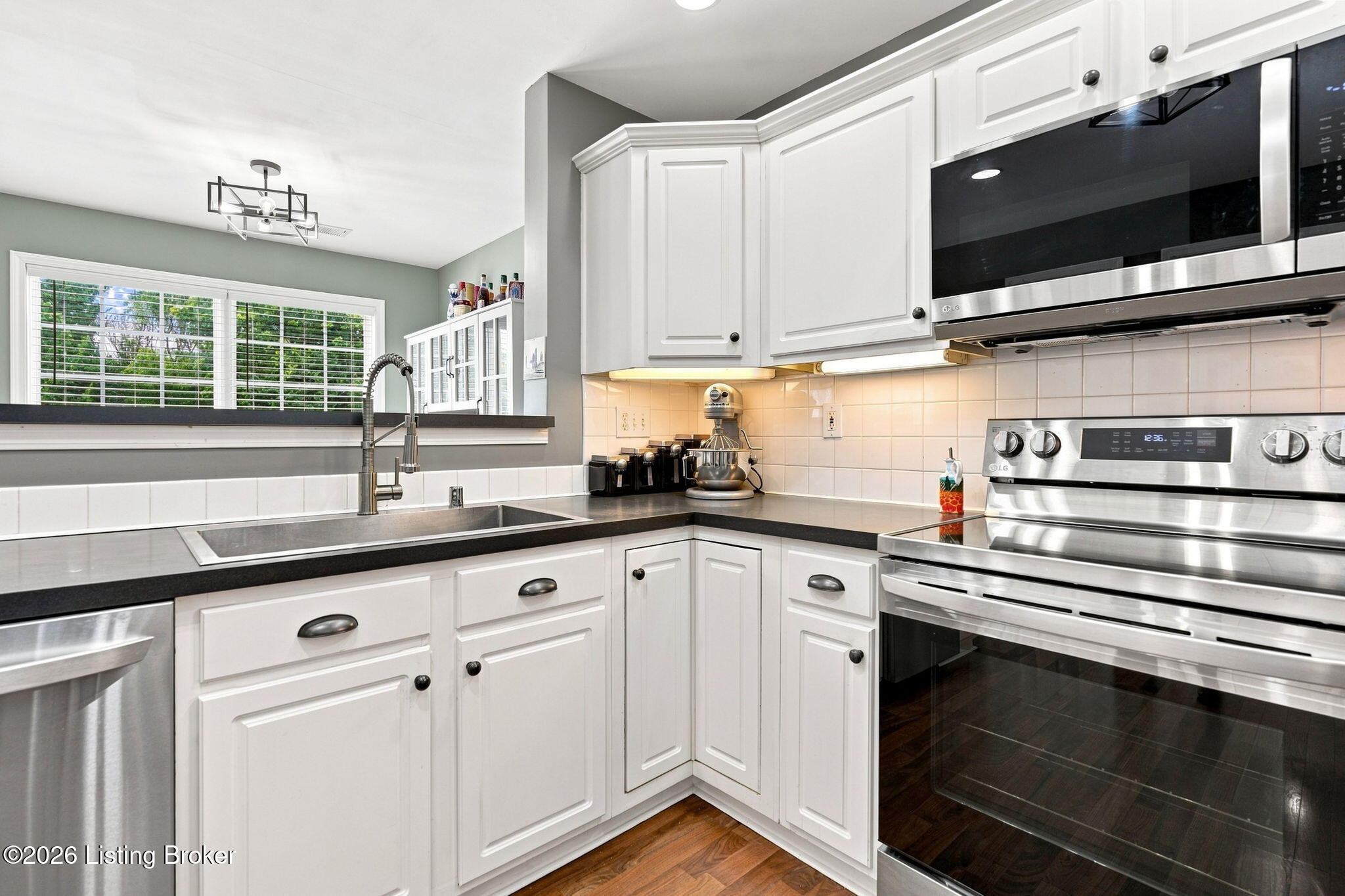 1210 Beckley Hills Ct