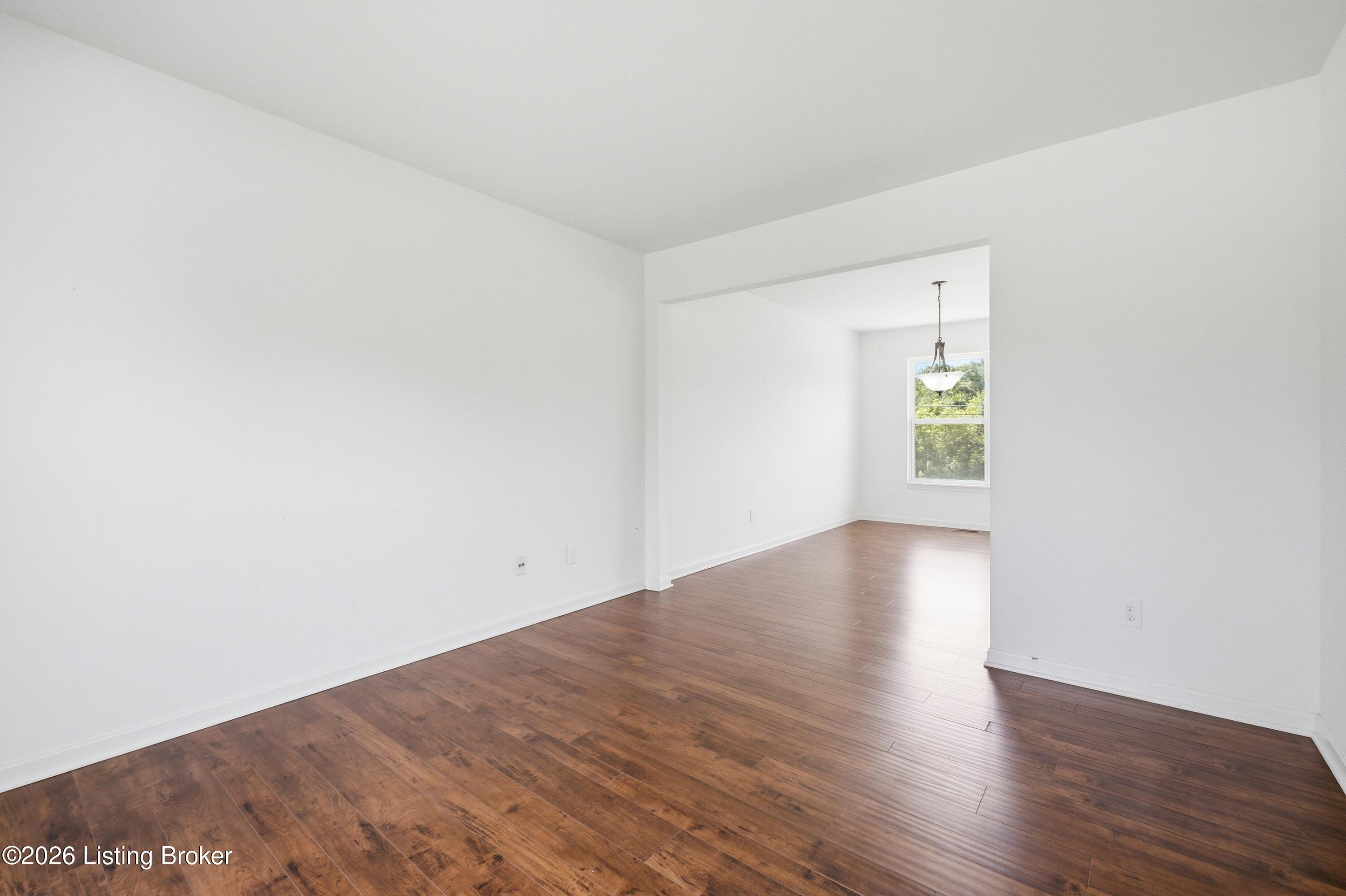 203 Brookfield Hills Ct