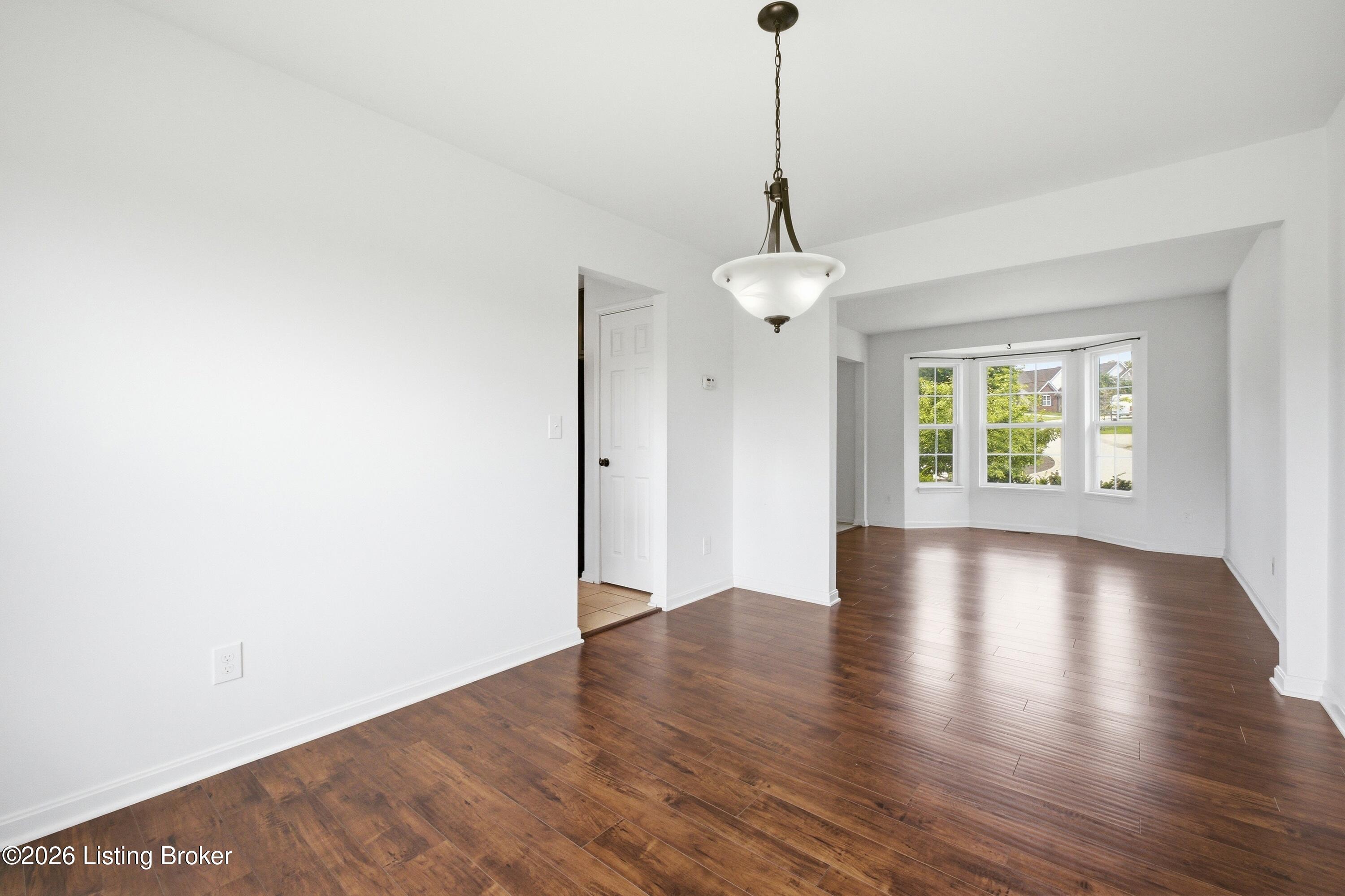 203 Brookfield Hills Ct