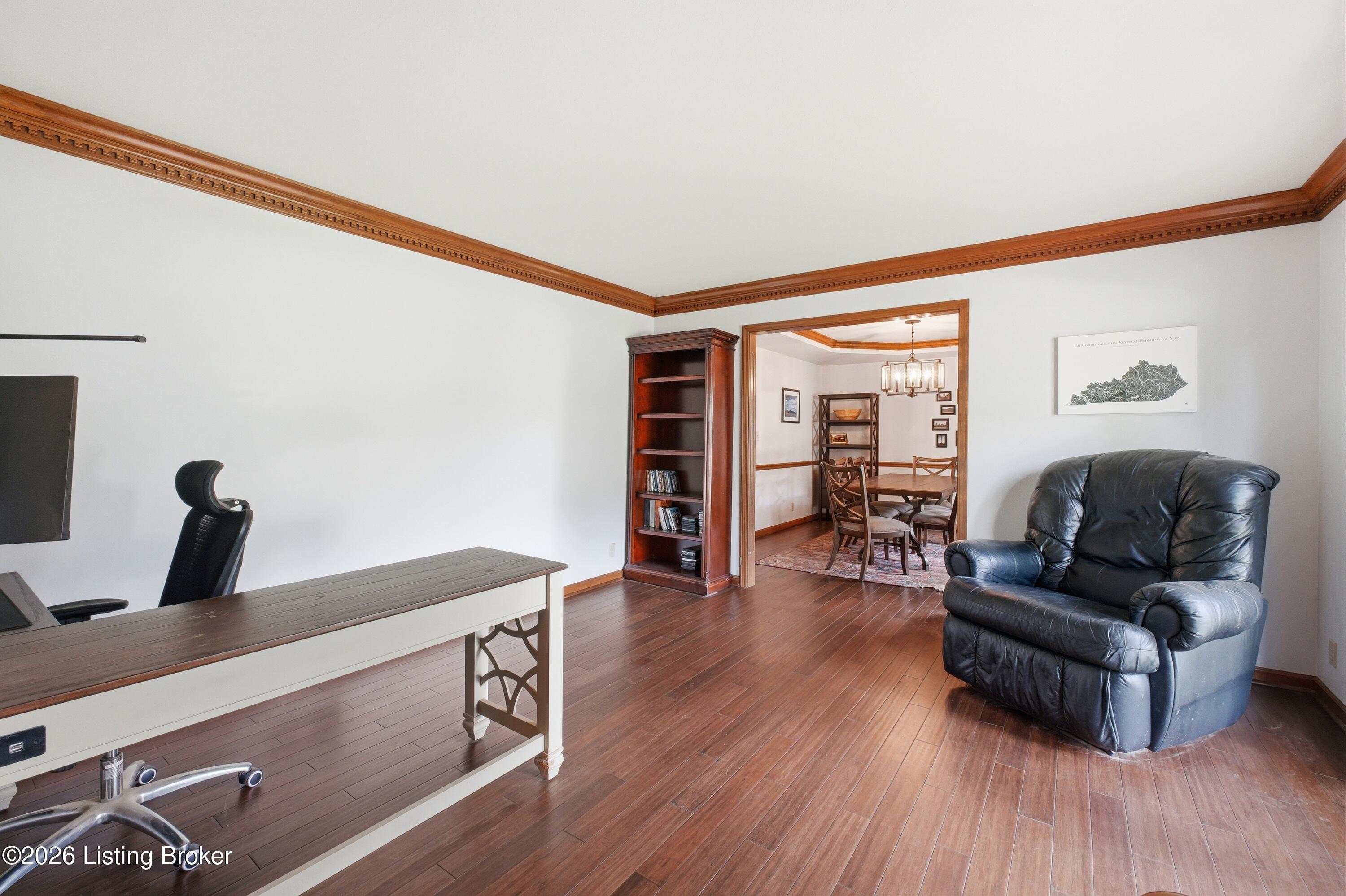 13201 Snowden Valley