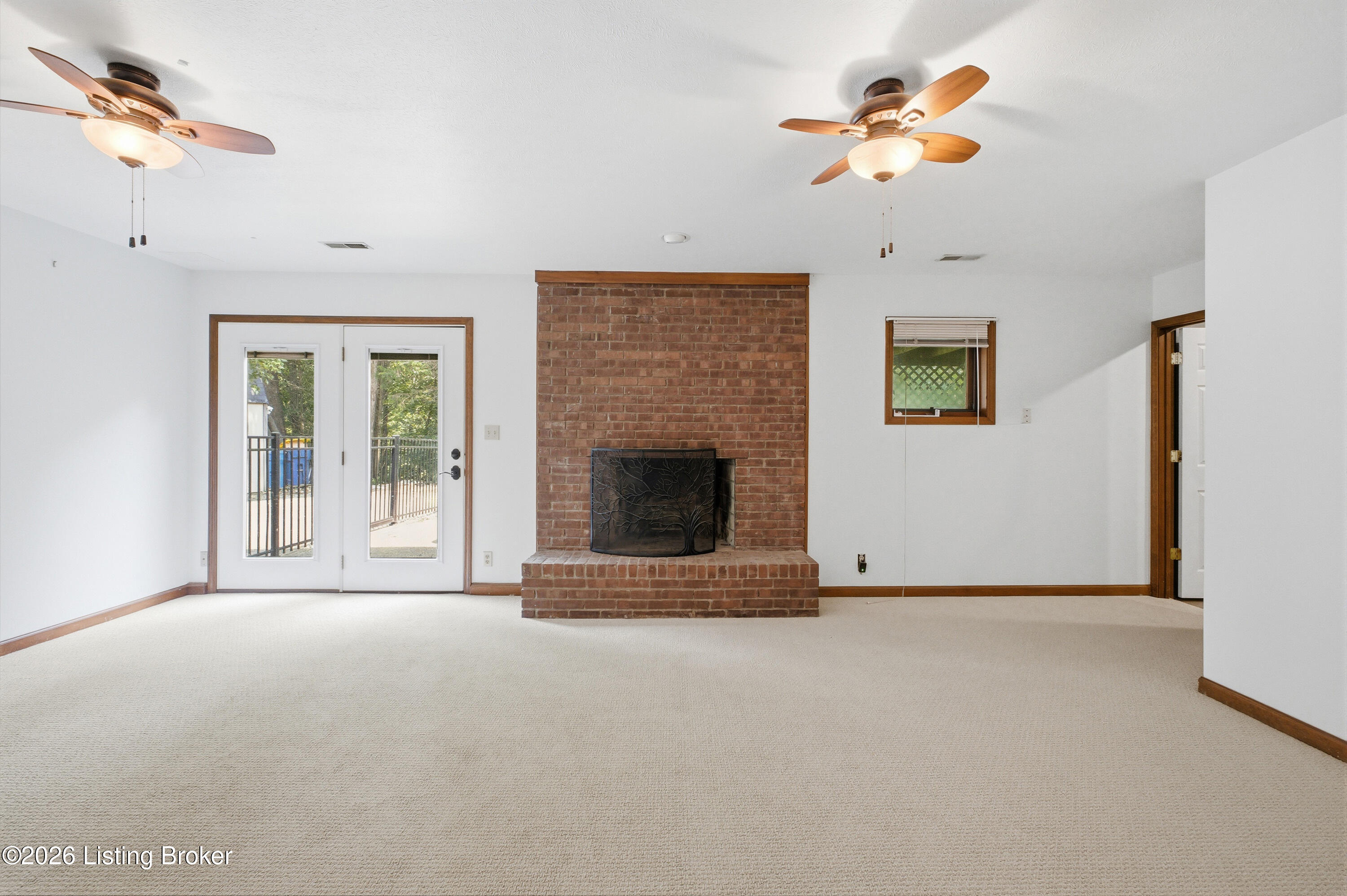 13201 Snowden Valley
