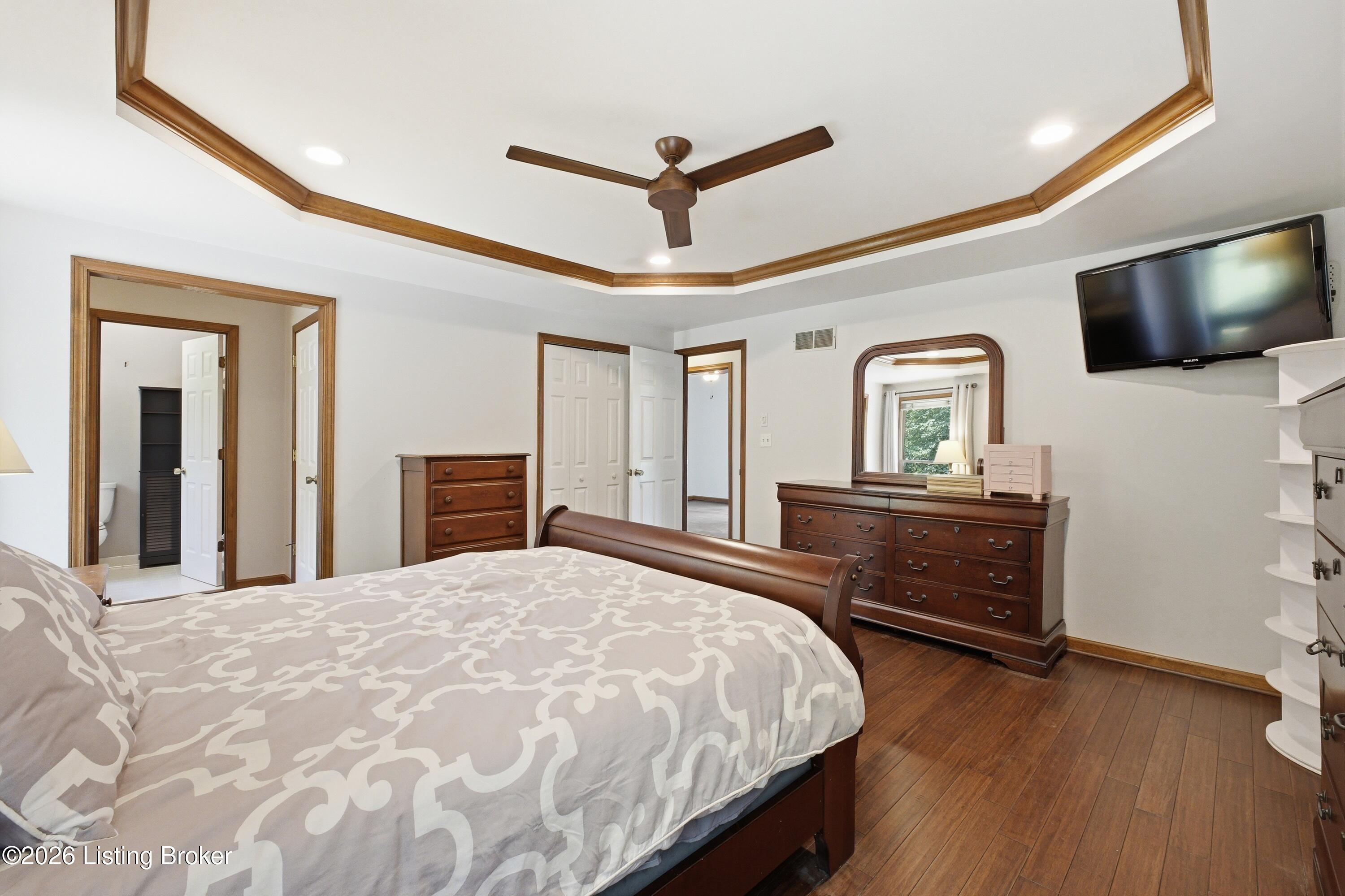 13201 Snowden Valley