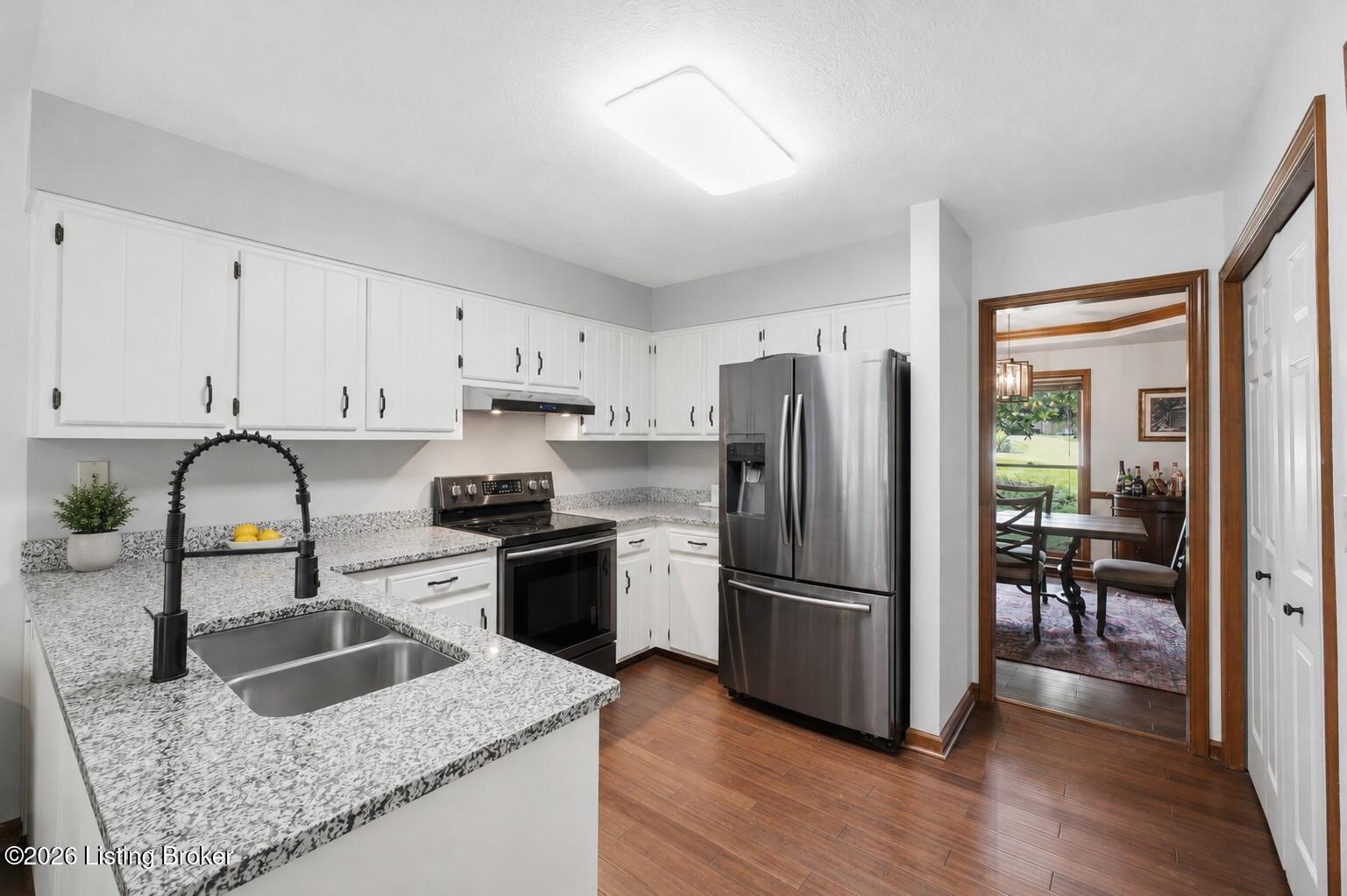 13201 Snowden Valley