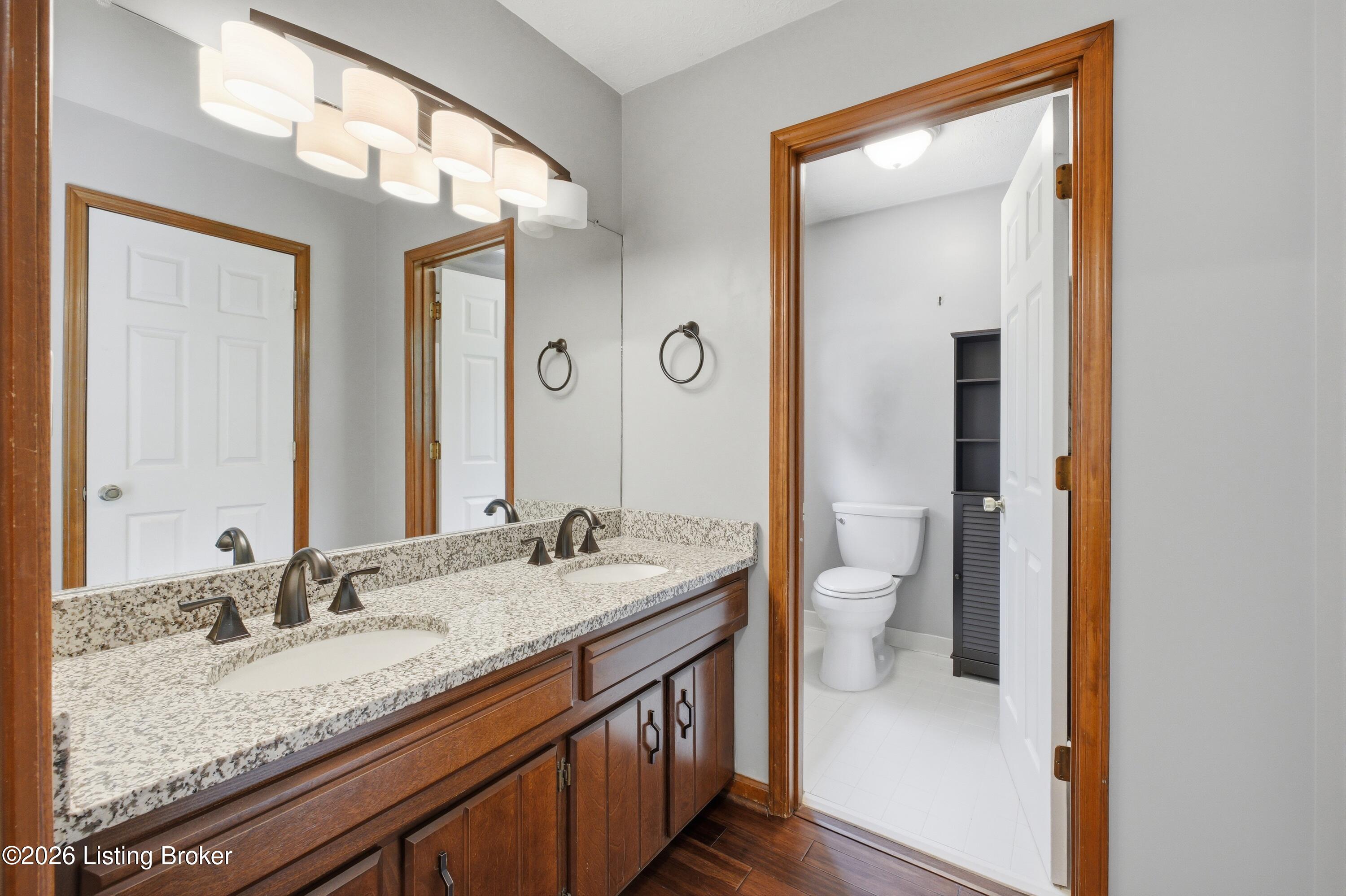 13201 Snowden Valley