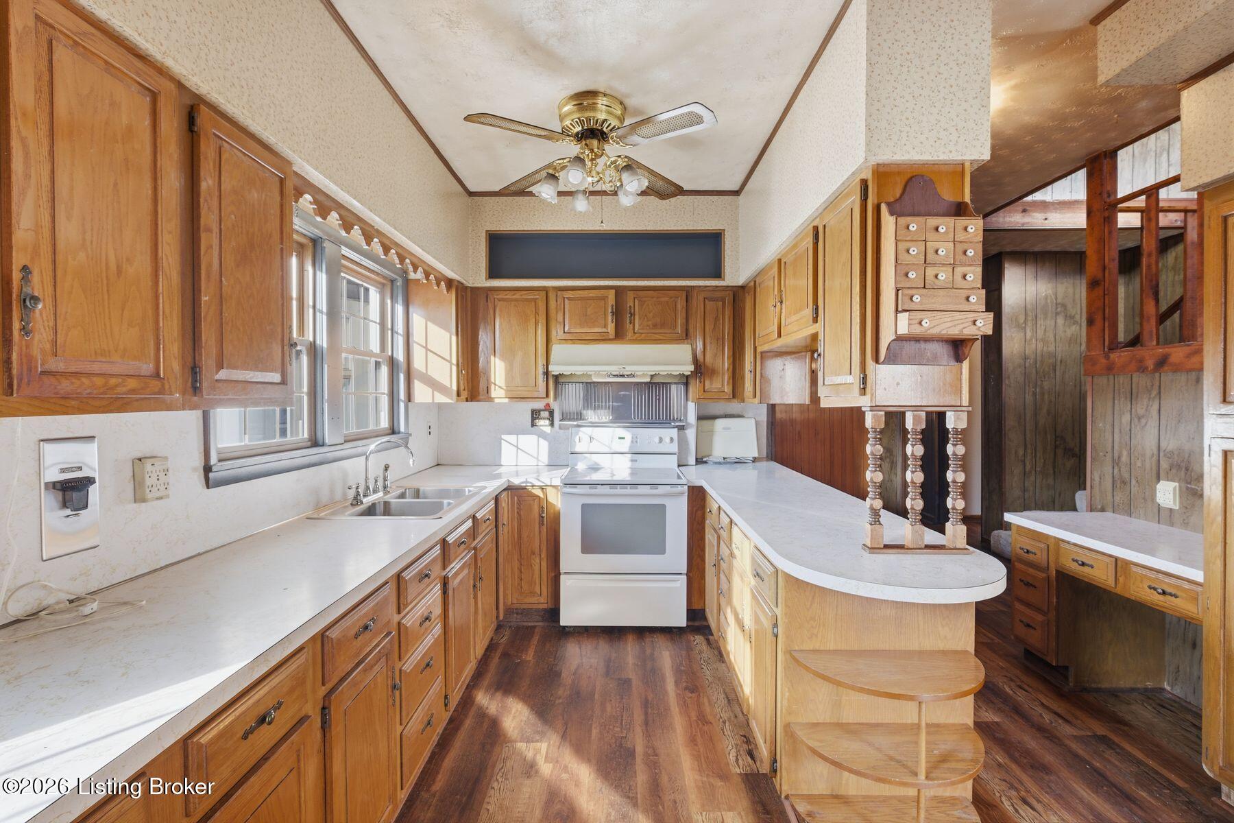 6307 Highway 329