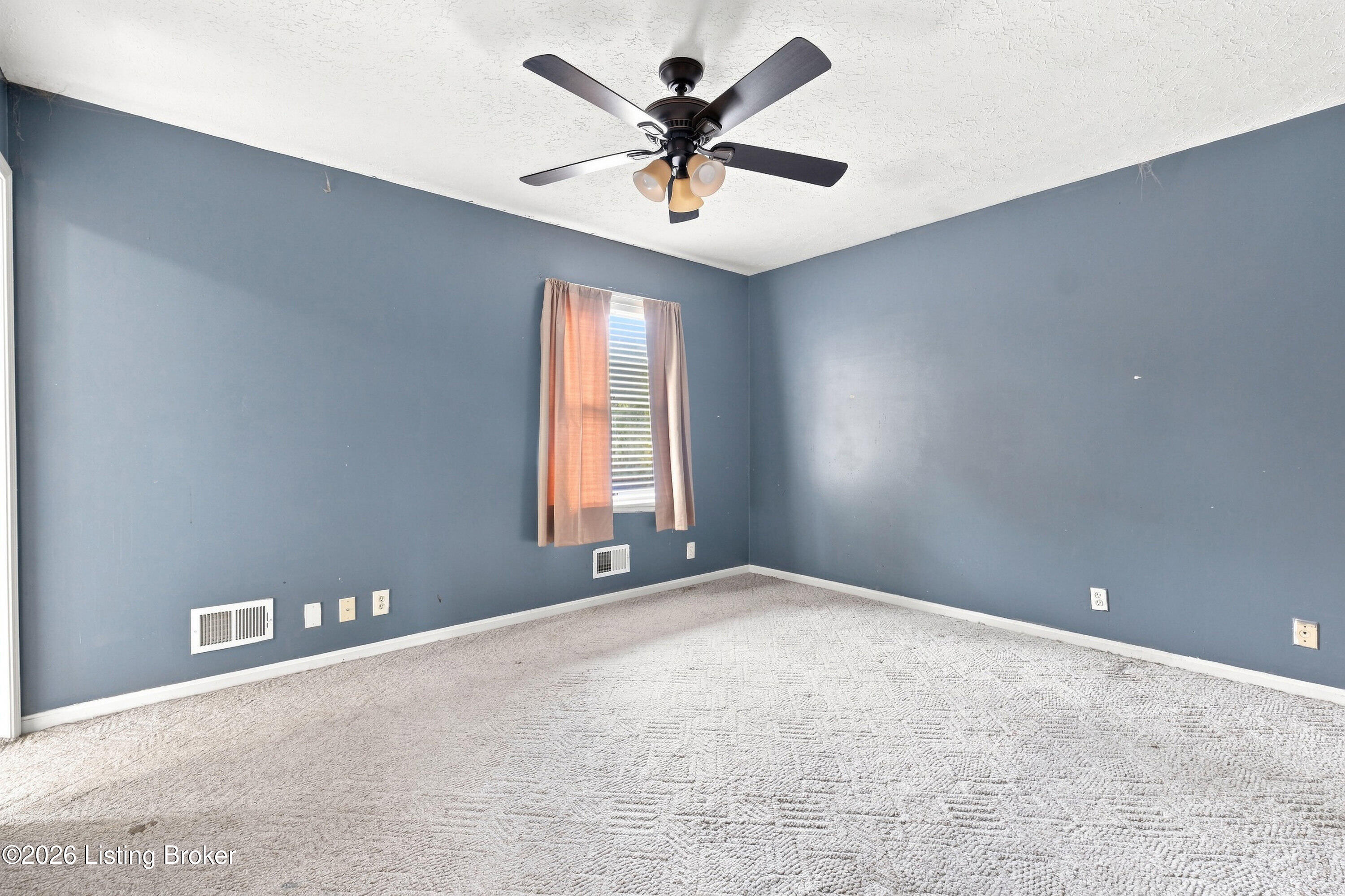 10806 Cherry Grove Ct