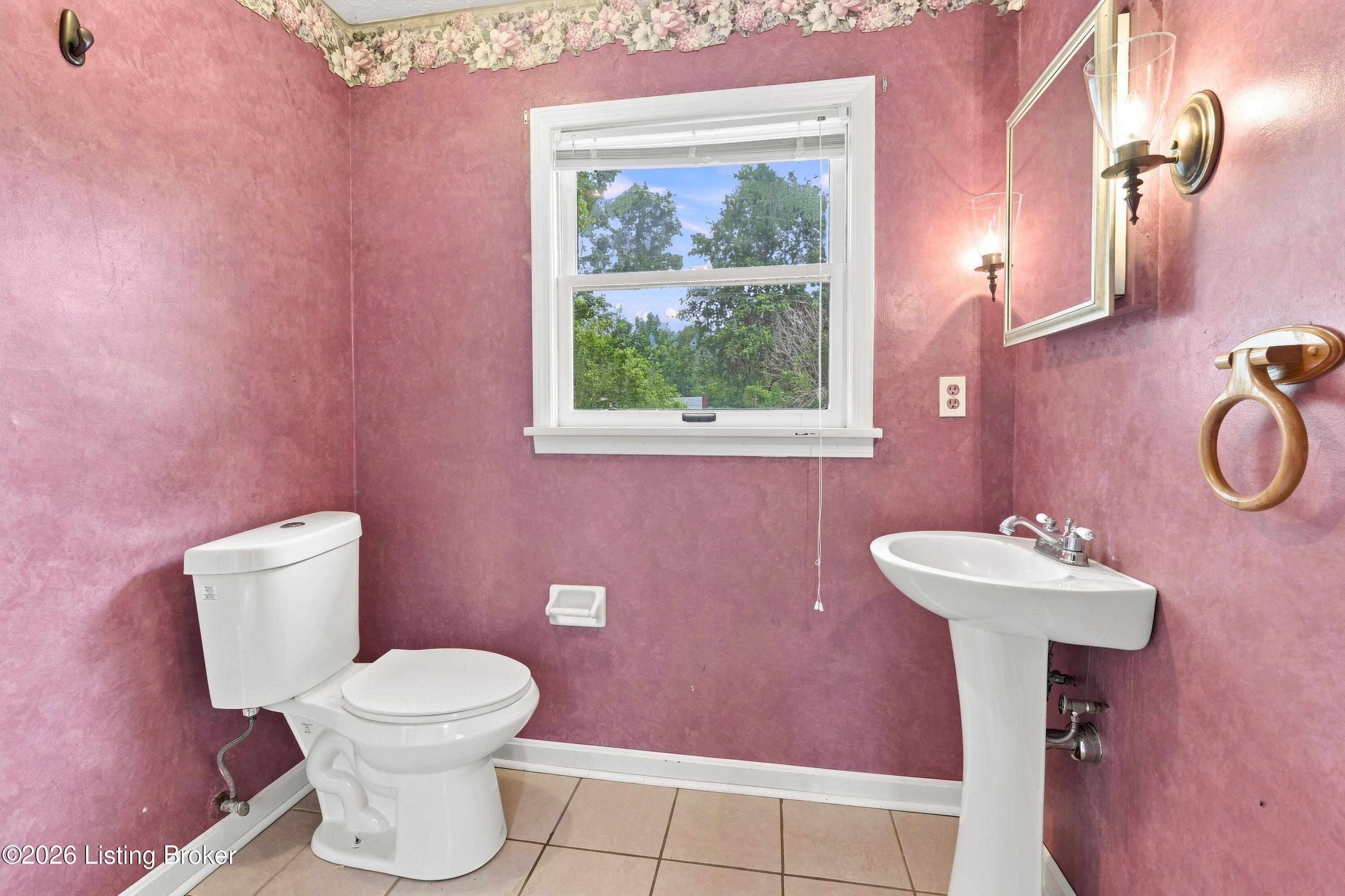 10806 Cherry Grove Ct