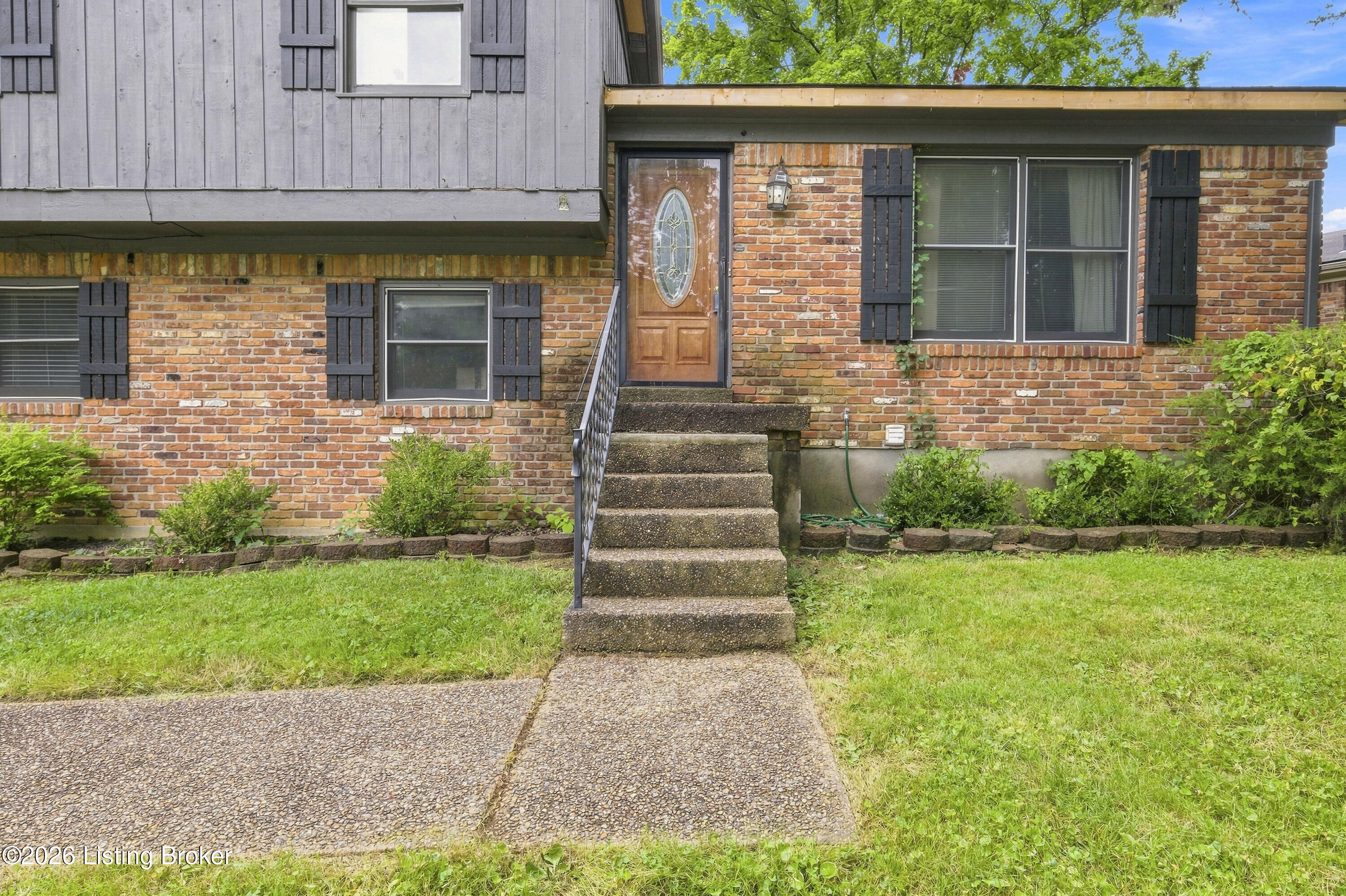 10806 Cherry Grove Ct