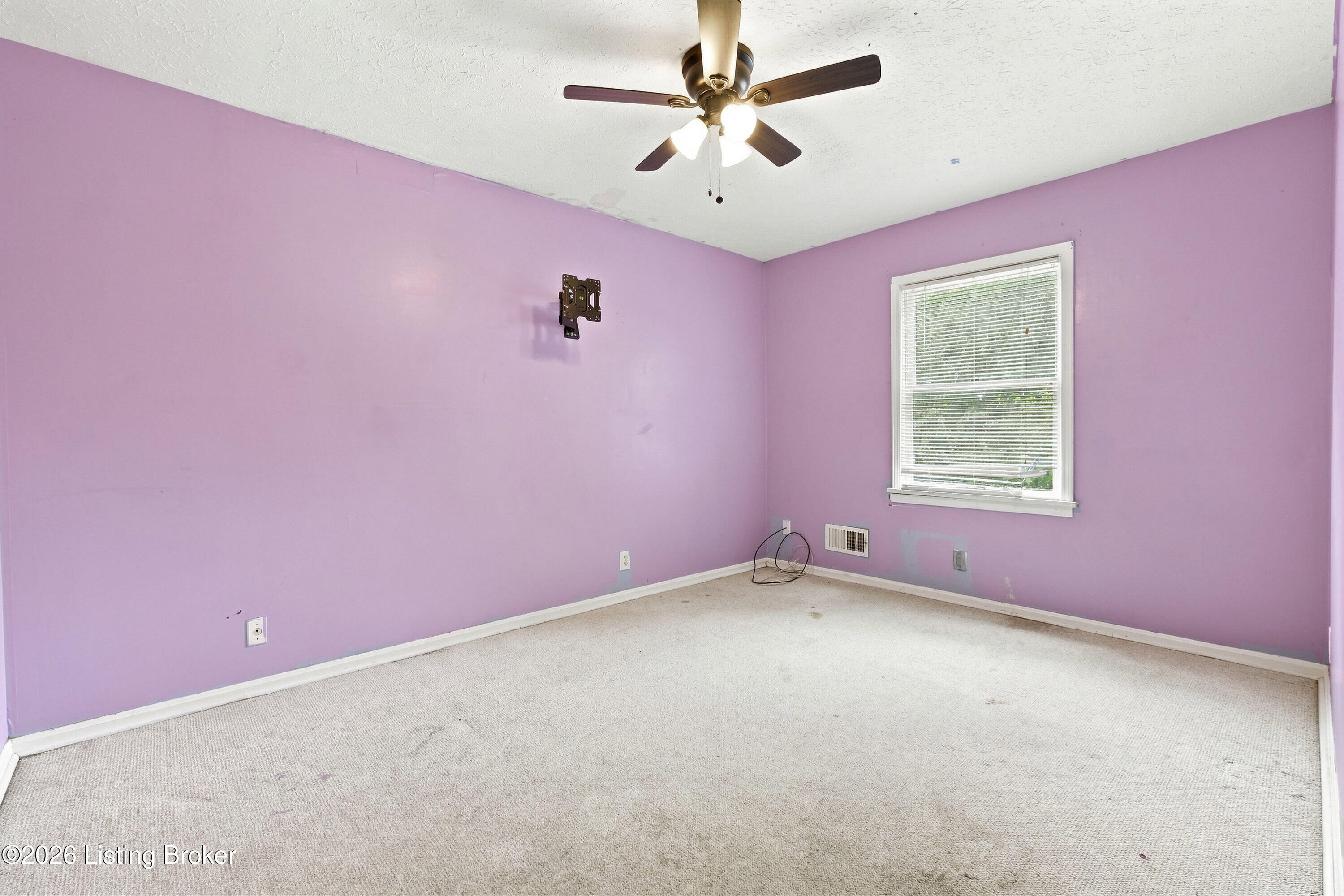 10806 Cherry Grove Ct
