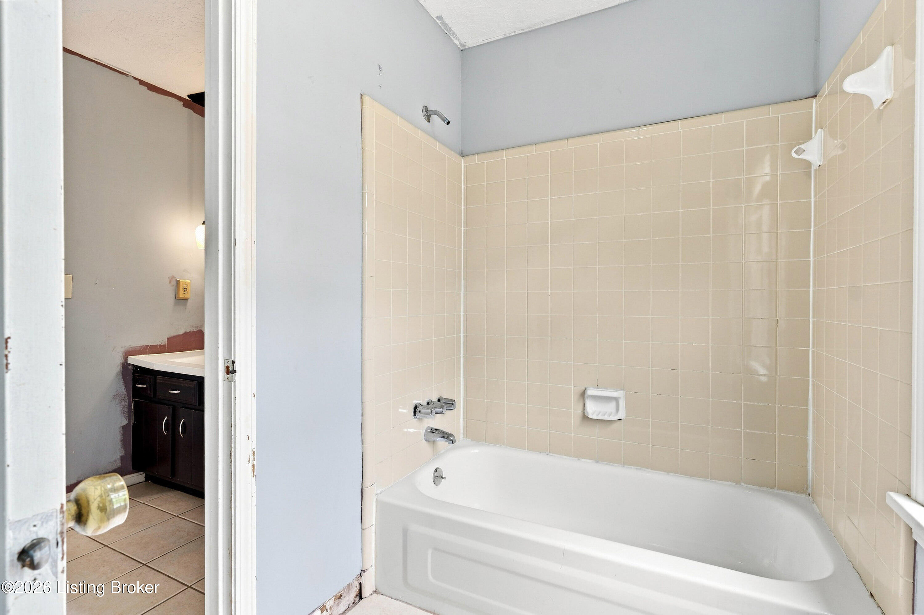 10806 Cherry Grove Ct