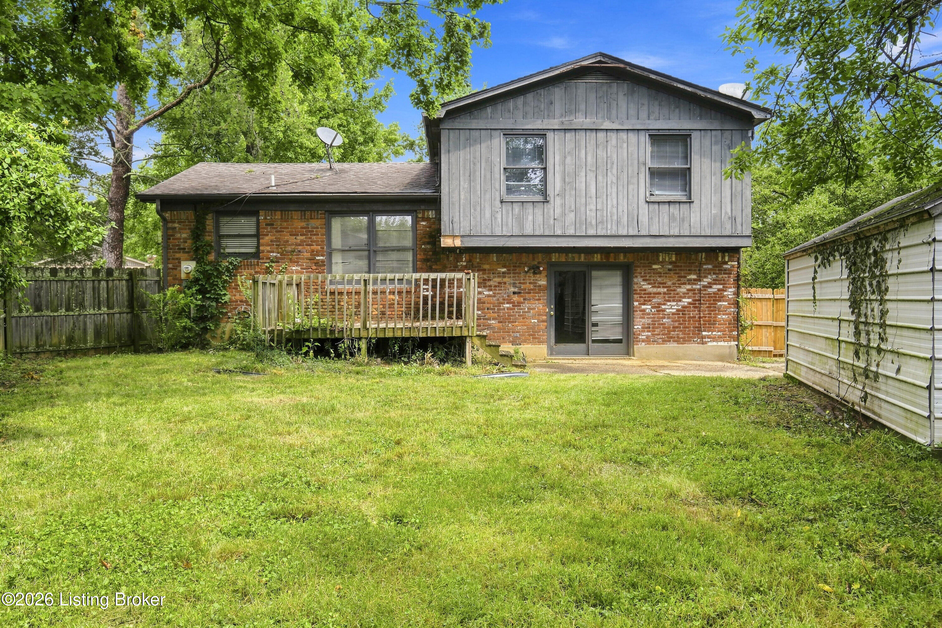 10806 Cherry Grove Ct