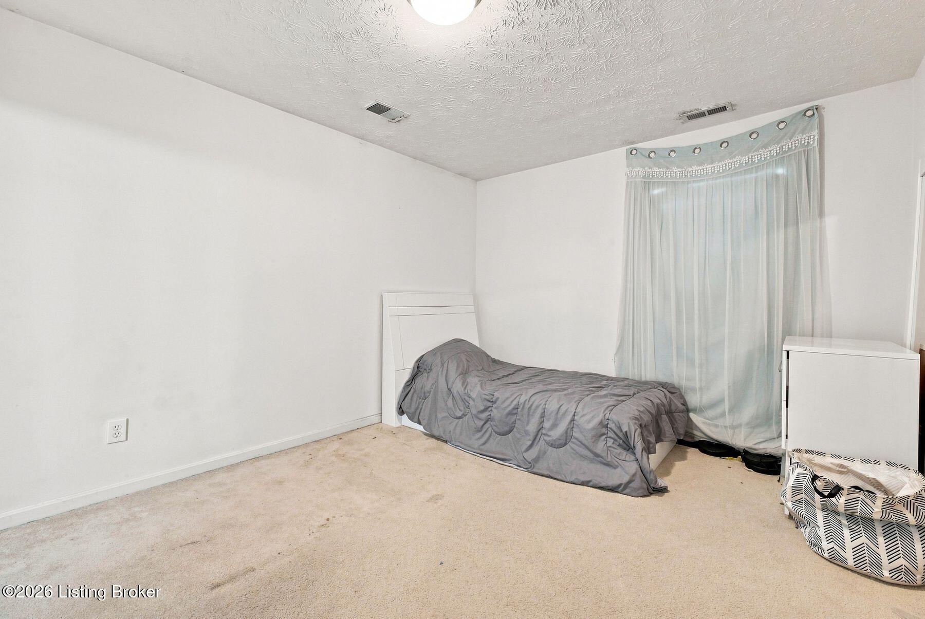 11405 Walnut Farm Pl