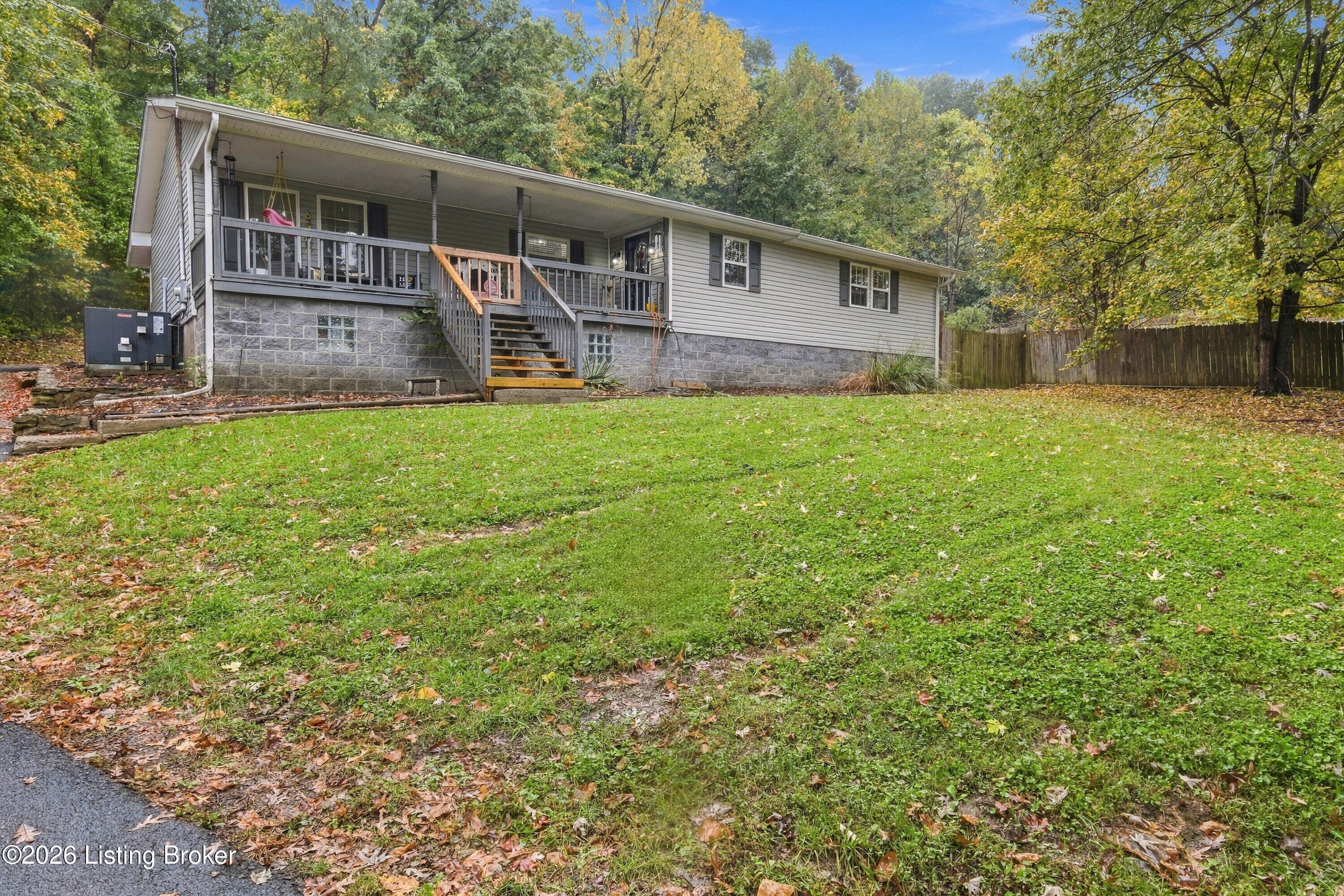 10014 Welch Dr