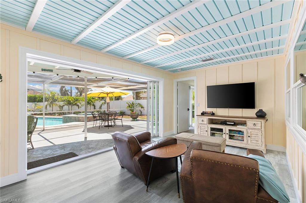 551 Century DR