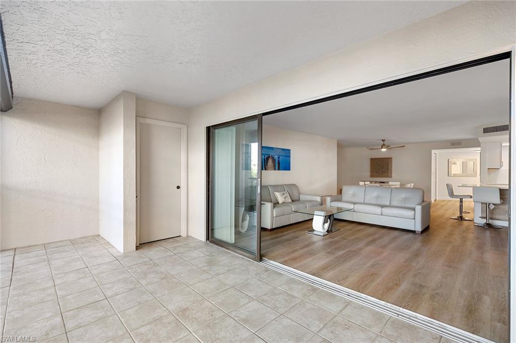 1051 Swallow AVE # 104