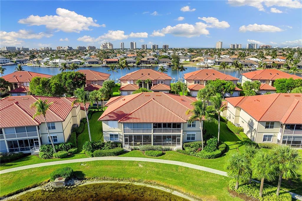 215 Waterside CIR # 202 Unit: 9-202