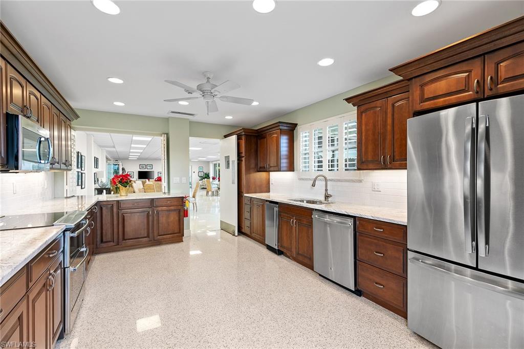 500 Saturn CT # 21
