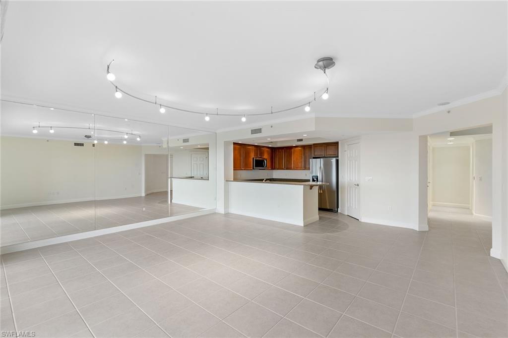 1065 Borghese LN # 903