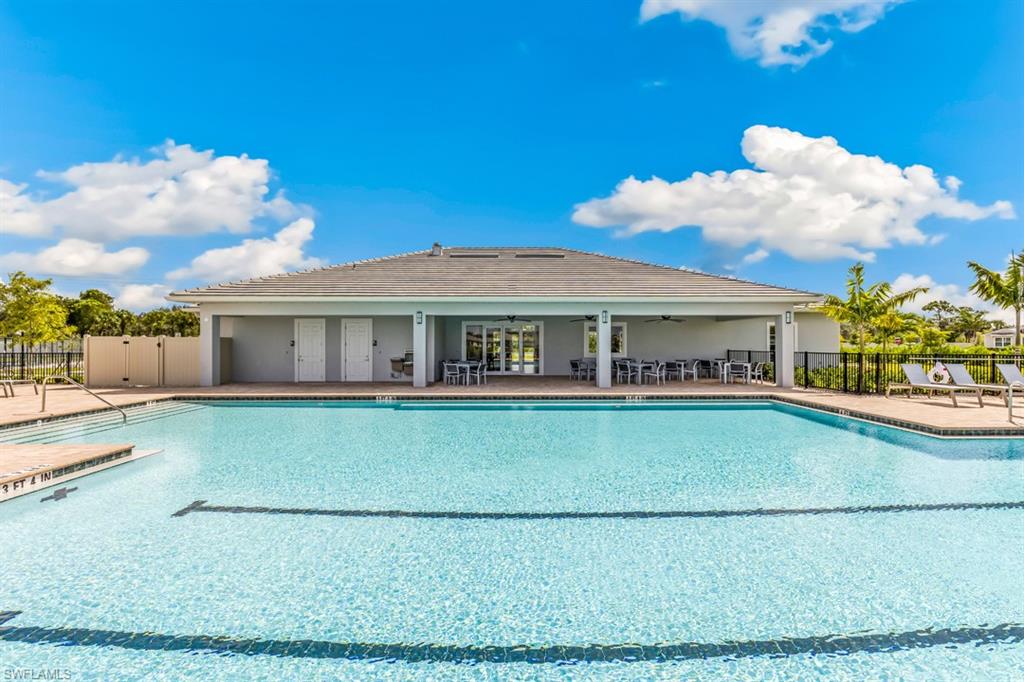 364 Grace Bay LN