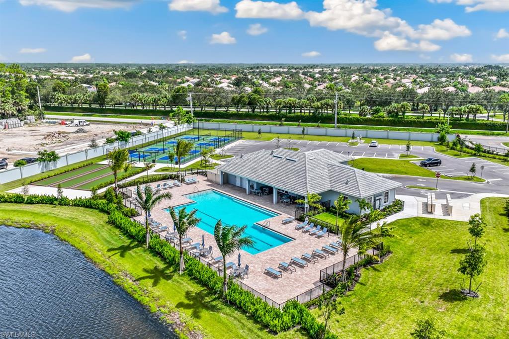 364 Grace Bay LN