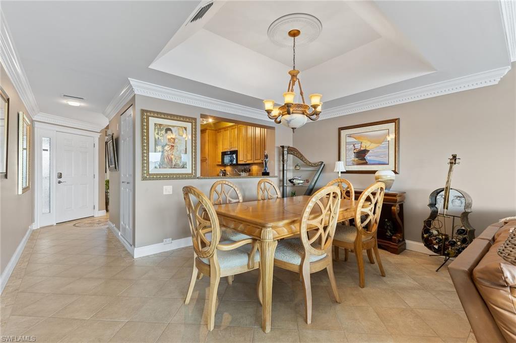 221 La Peninsula BLVD # 221
