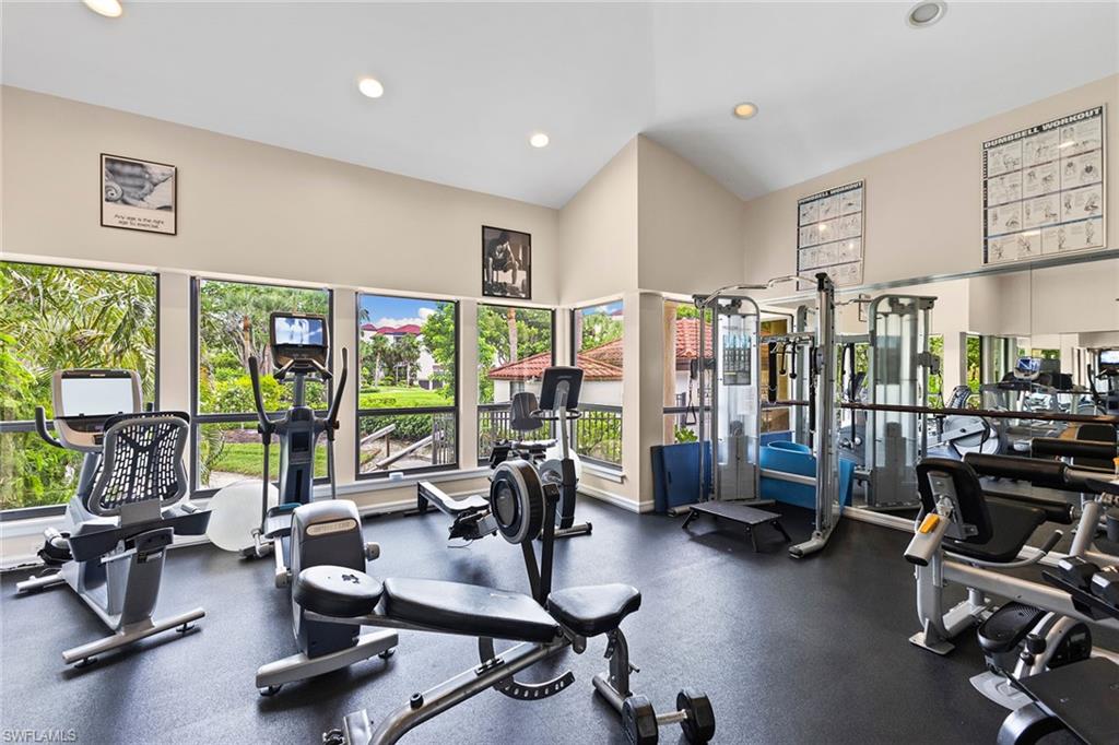 221 La Peninsula BLVD # 221