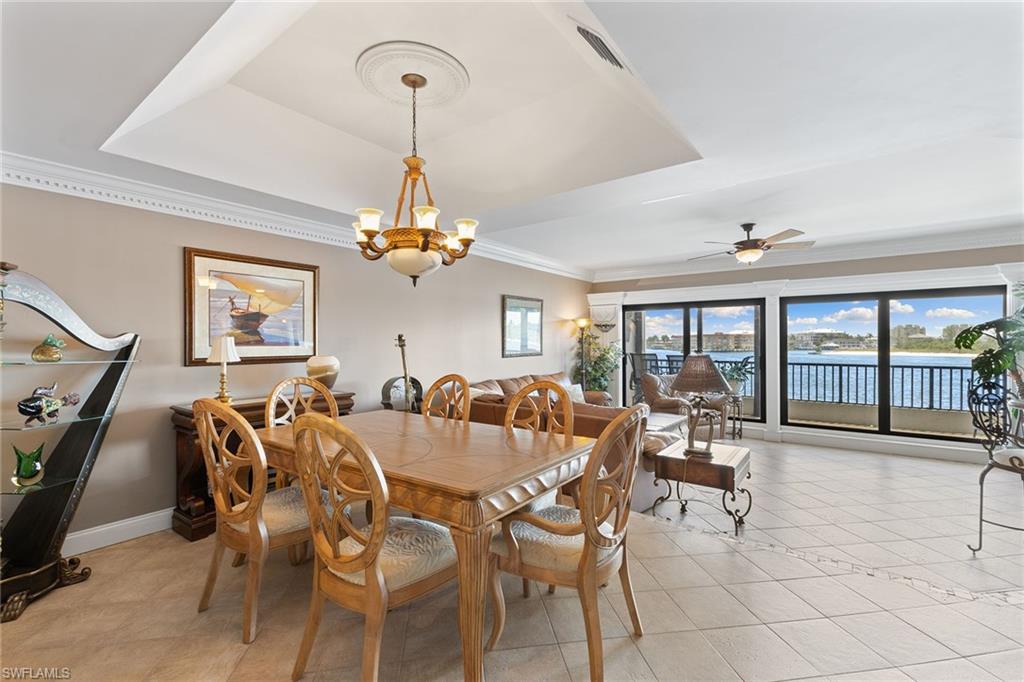 221 La Peninsula BLVD # 221
