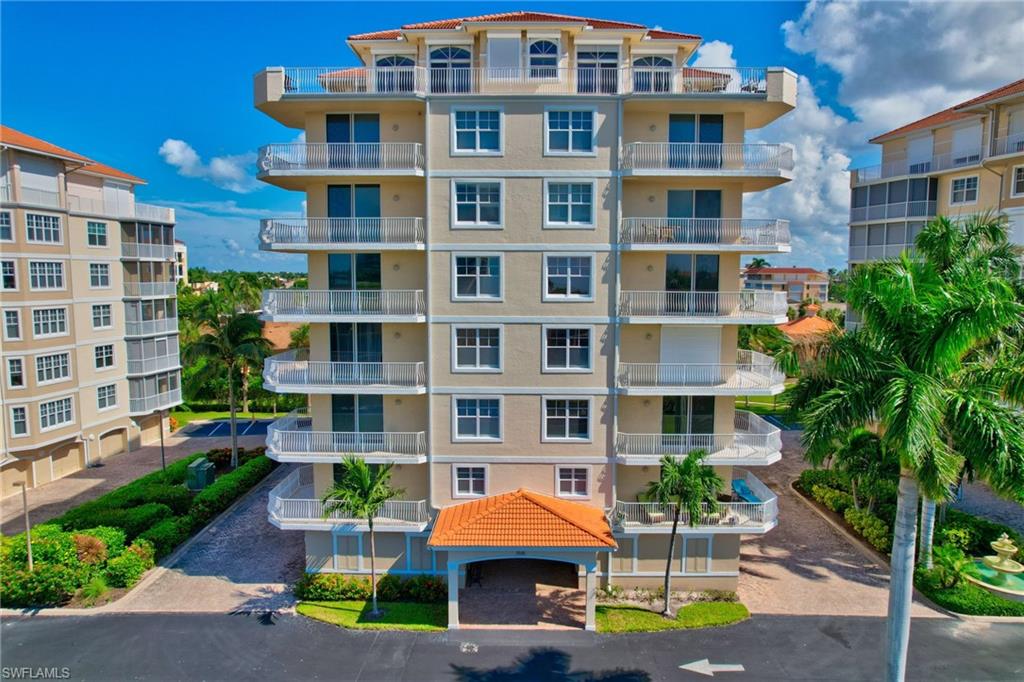 1121 Swallow AVE Unit: PH1