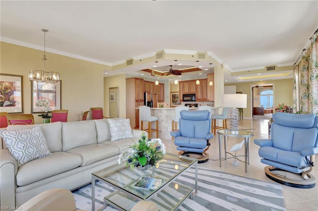 1121 Swallow AVE Unit: PH1