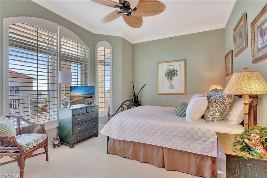 1121 Swallow AVE Unit: PH1