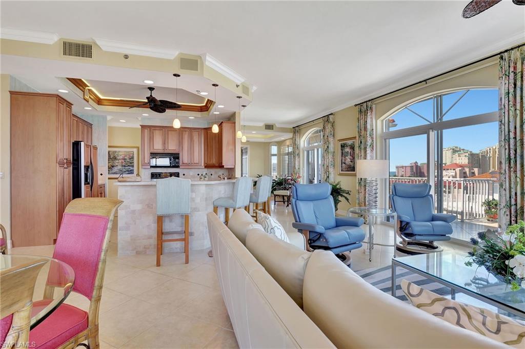 1121 Swallow AVE Unit: PH1