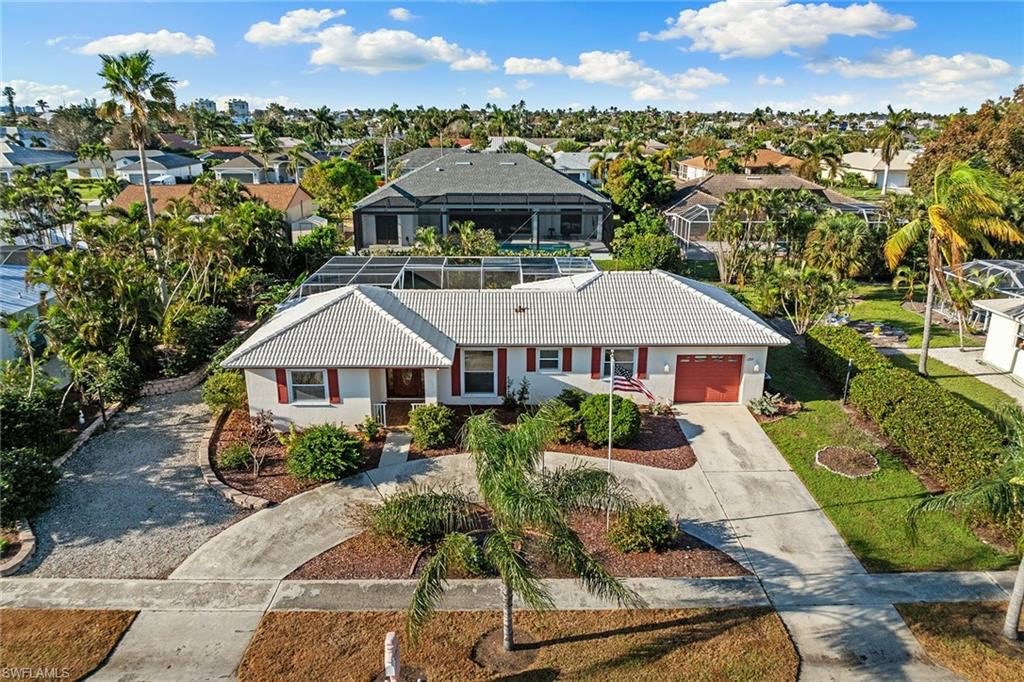 1232 Fruitland AVE