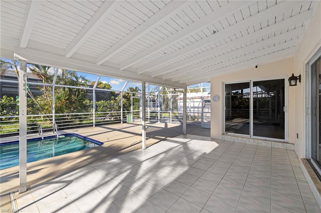1232 Fruitland AVE