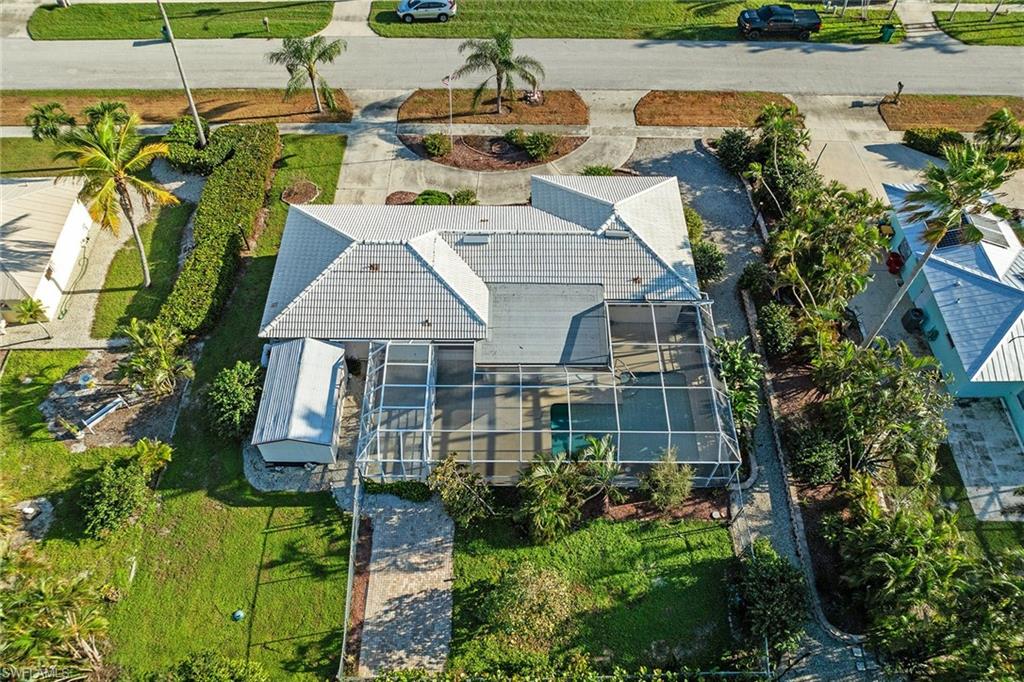1232 Fruitland AVE