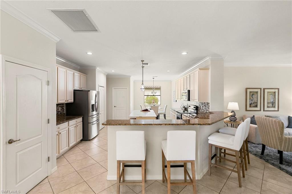 3915 Treasure Cove CIR