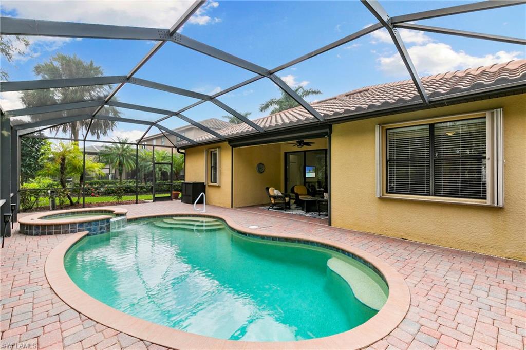 3915 Treasure Cove CIR