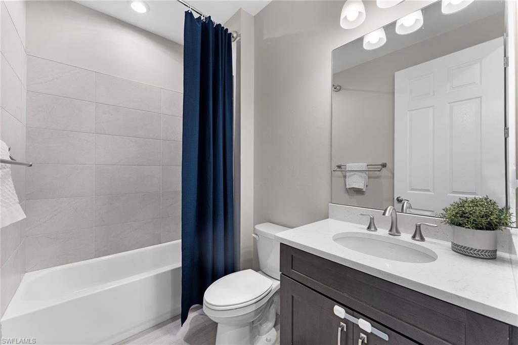 345 Deauville LOOP