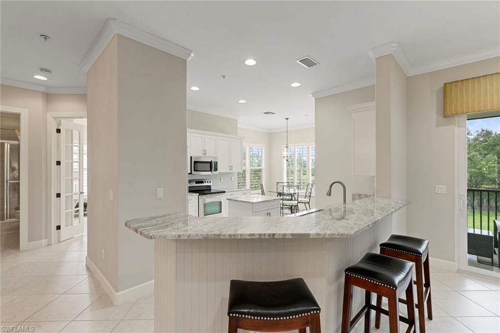 8085 Players Cove DR # 201