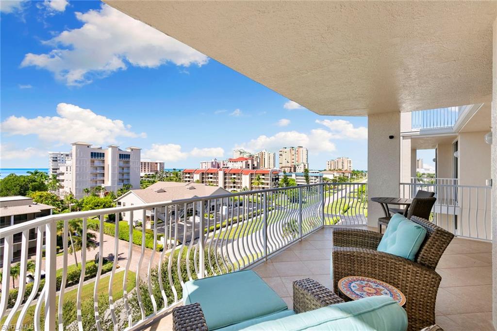 1111 Swallow AVE # 602 Unit: 1-602