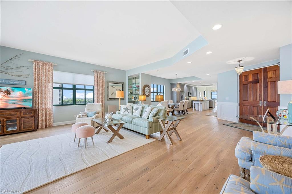 930 Cape Marco DR # 806