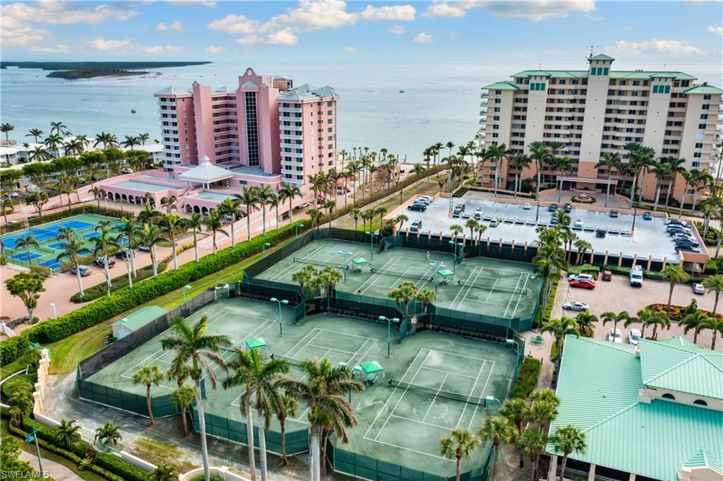 930 Cape Marco DR # 806