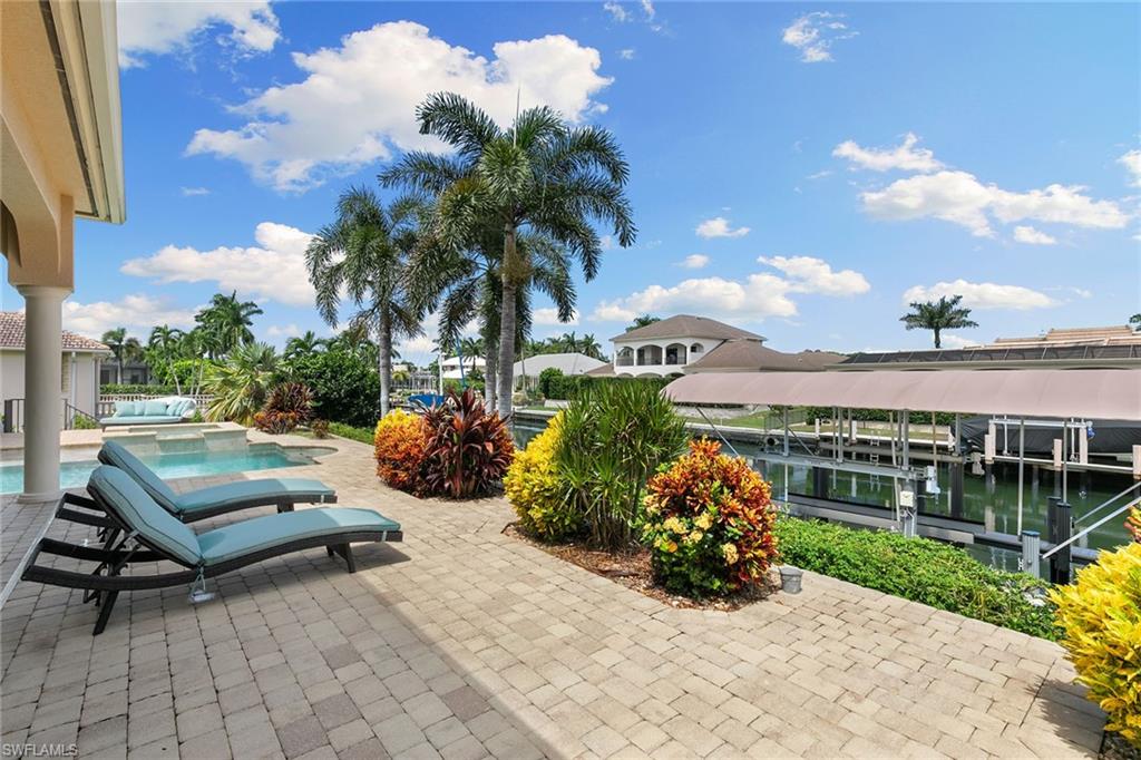 1590 Caxambas CT
