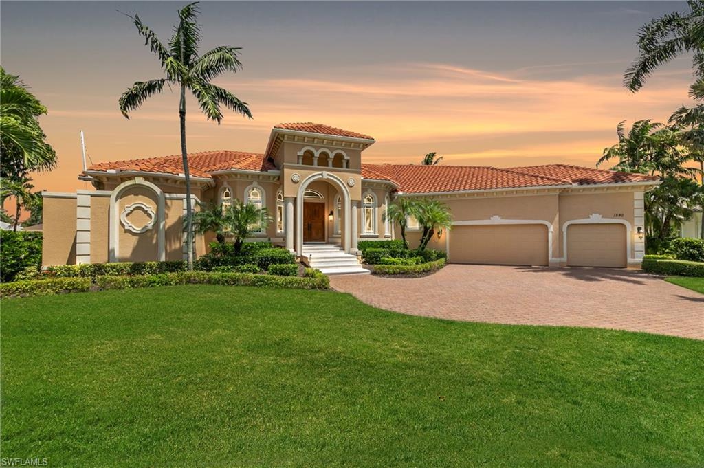1590 Caxambas CT