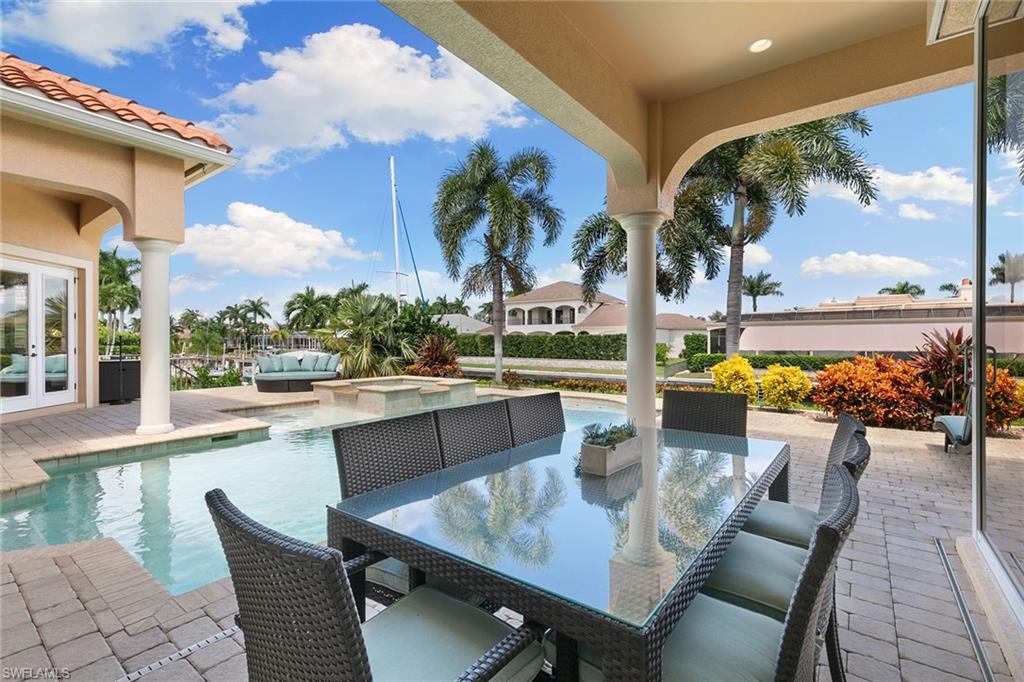 1590 Caxambas CT