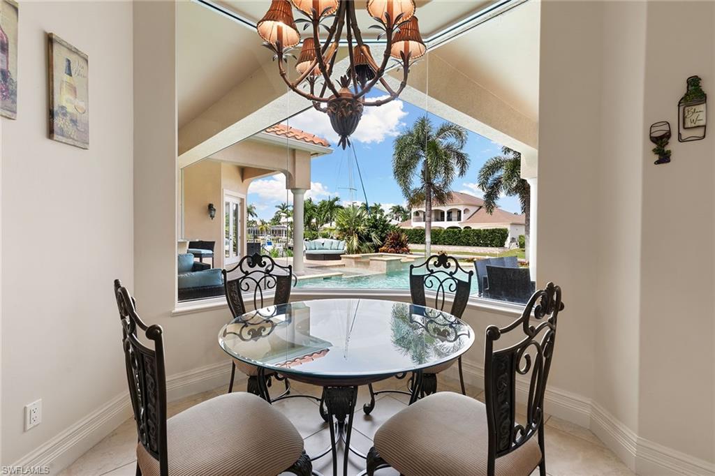 1590 Caxambas CT