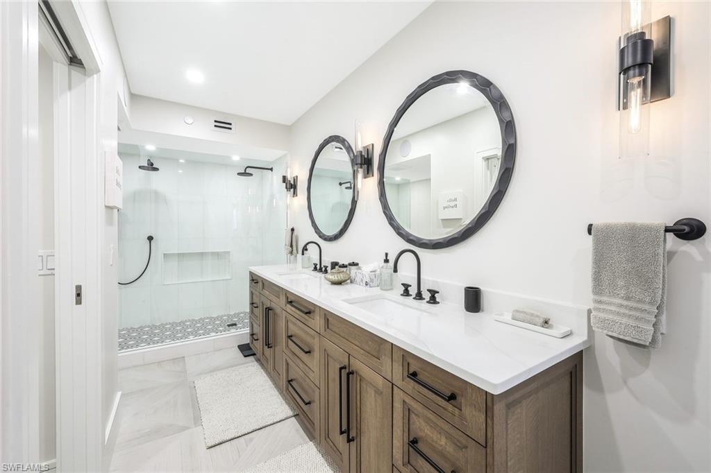 980 Cape Marco DR 1304