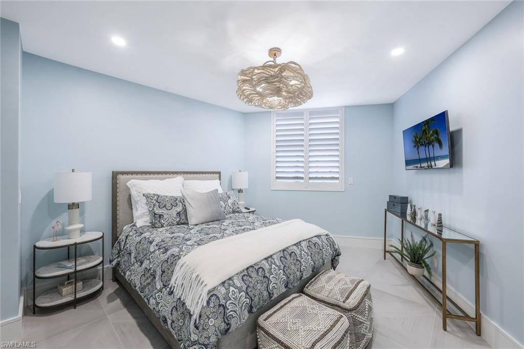 980 Cape Marco DR 1304